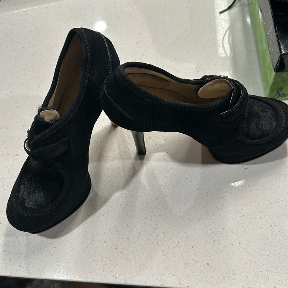 Michael Kors size 8 Cow Hair stiletto bootie